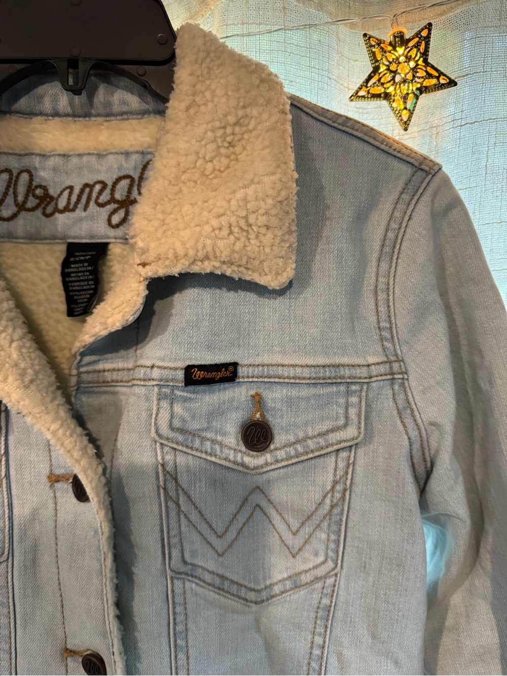 Wrangler Light Blue Denim Jacket with Cream Sherpa Collar